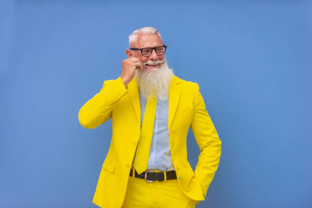 elegante uomo hipster senior - people clothing elegance built structure foto e immagini stock