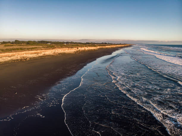 istock Sunset in a beach of southern Chile 1183155673