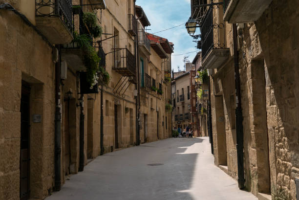 Narrow streets of La Guardia