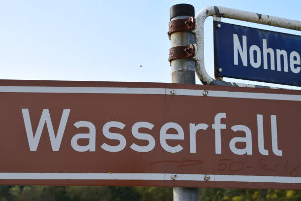 istock sign for the waterfall in Nohn 1183165676