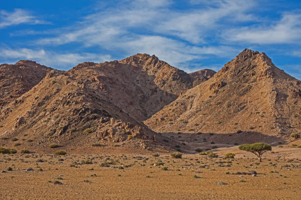 scena desert mountain w parku narodowym richtersveld - richtersveld national park zdjęcia i obrazy z banku zdjęć