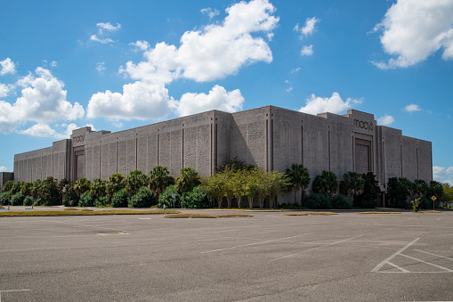 A very larger Macy's retail department store building that has been closed.\nKenner, Louisiana\nSeptember 30, 2019