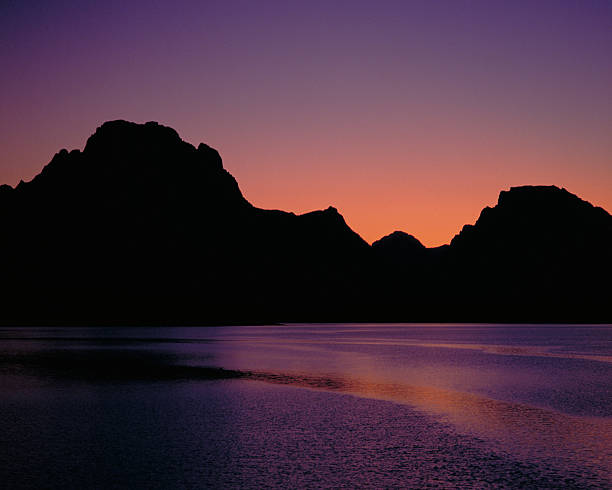 istock Grand Teton Silhouette 118322592