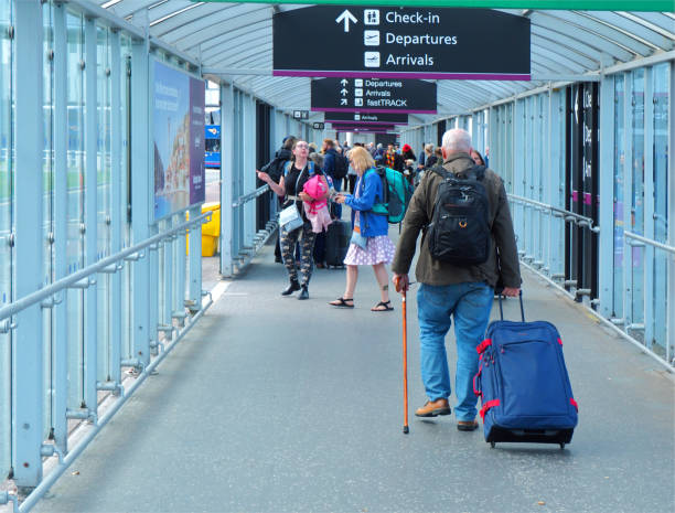 ?????????????? - old man airport ???????? ????????????????????????????????