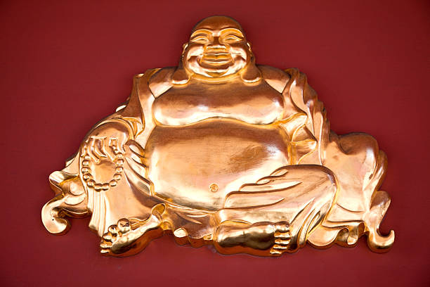 lächeln buddha - buddha laughing guru smiling stock-fotos und bilder
