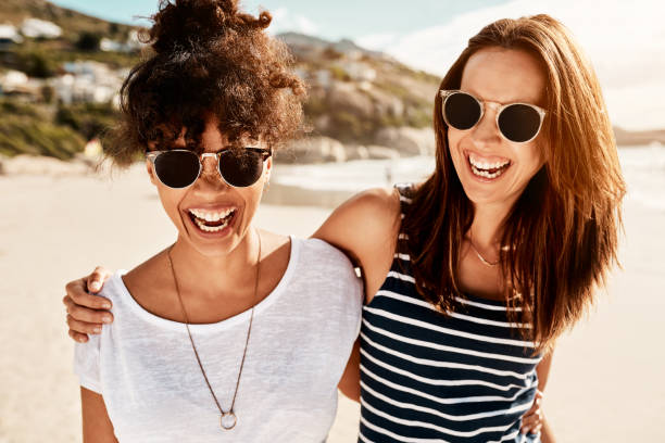 istock Beautiful are the days with friends in them 1183286421