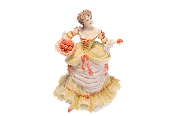 istock Statuette of a woman with apples 118329119