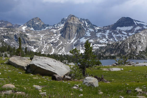 istock Rae Lakes, Kings Canyon National Park 1183301947