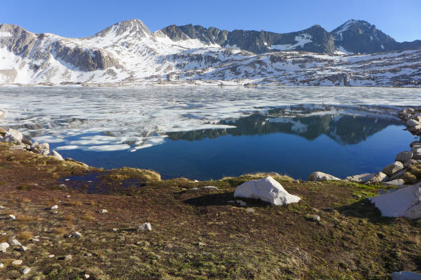 istock Wanda Lake, John Muir Trail 1183309434