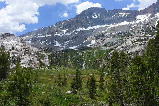 istock Kings Canyon National Park 1183310680