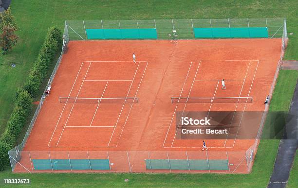 Cancha De Tenis Foto de stock y más banco de imágenes de Tenis - Tenis, Vista cenital, Jugar