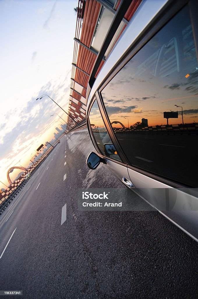 Vista do lado de um carro - Royalty-free Carro Foto de stock