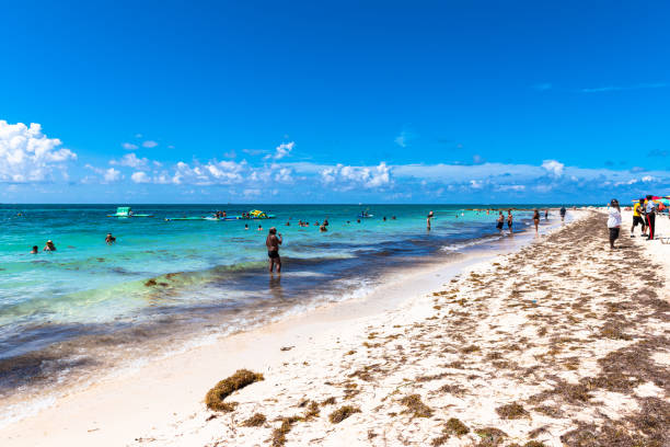 Freeport, Bahamas, Pirate's Cove Beach Freeport, Grand Bahama, Bahamas-July 19, 2019: The Pirate's Cove Beach during the day. The private beach is a famous place and tourist attraction in the island pirate's cove stock pictures, royalty-free photos & images