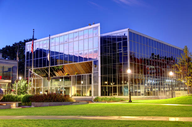 istock Quincy Massachusetts City Hall 1183380495