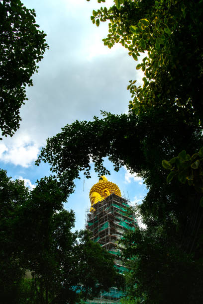 istock Wat Paknam Bhasicharoen 1183408298