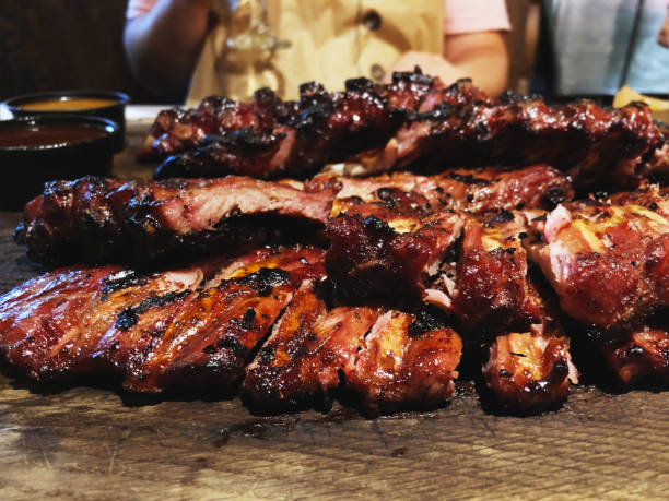 istock Spicy hot grilled spare ribs on cutting board 1183427299