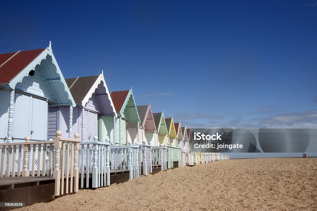 mersea capanne sulla spiaggia - Foto stock royalty-free di Ambientazione esterna