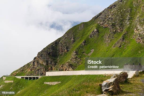 Grossglockner Passo Montano - Fotografie stock e altre immagini di Alpi - Alpi, Ambientazione esterna, Austria