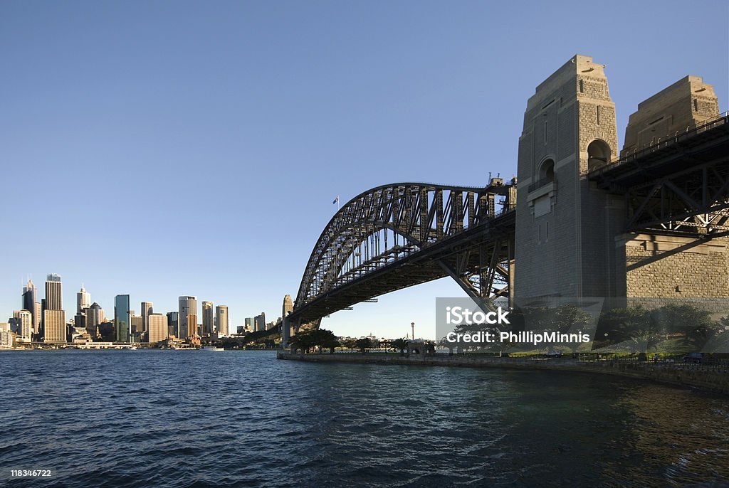 Il Sydney Harbour Bridge e CBD - Foto stock royalty-free di Acciaio