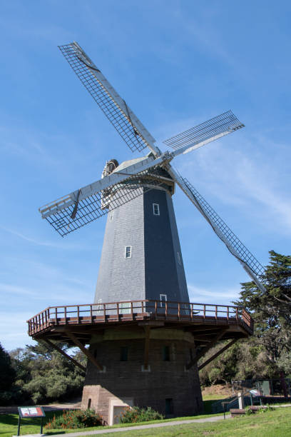 istock Murphy Windmill, Golden Gate Park, San Francisco, California 1183474942