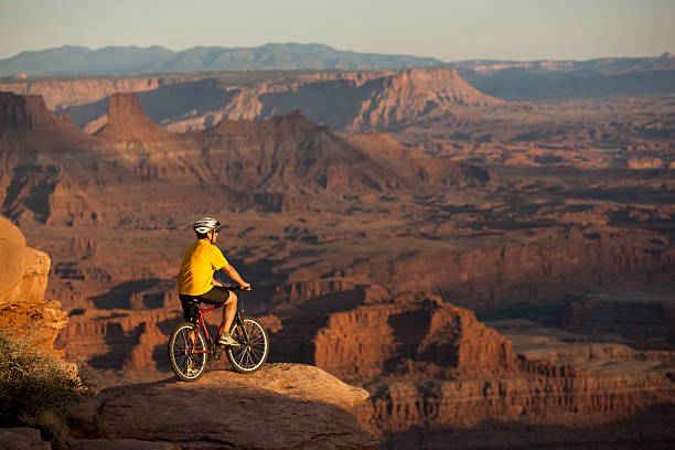 istock Mountain Biking In Moab, Utah Area 118347851
