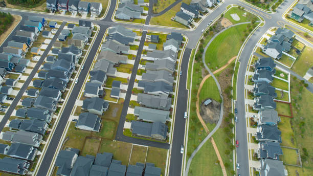 istock Aerial of Residential Development 1183486654