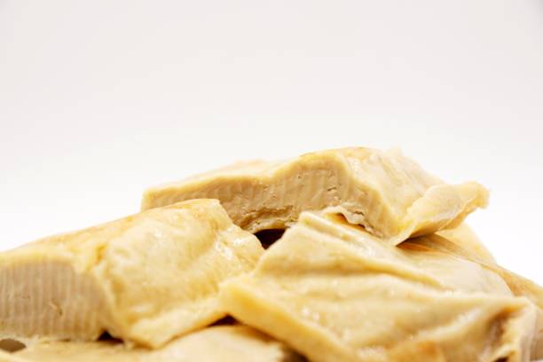 istock Vegetarian beancurd with spiced duck flavor 1183501134