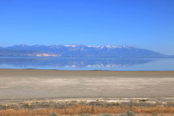 istock Snowcapped Wasatch Mountains reflected on the Great Salt Lake, Utah 1183507376