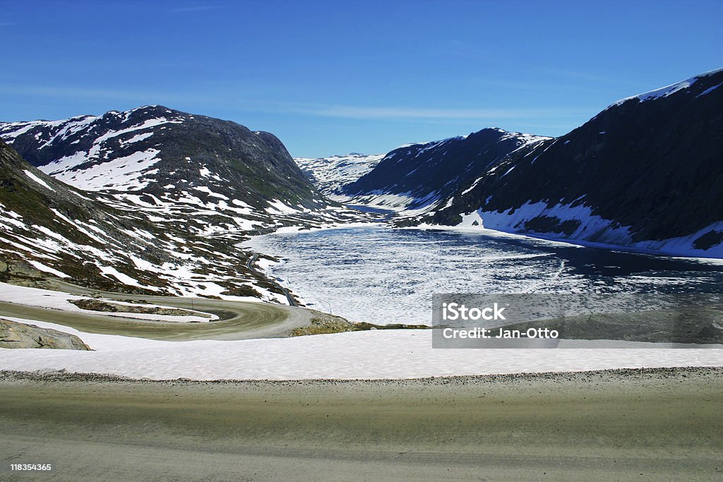 Djupvatnet (Norwegische See - Lizenzfrei Berg Stock-Foto