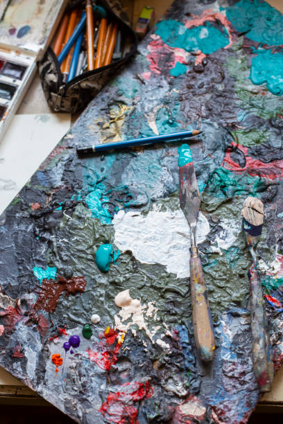 istock Closeup of brush and palette 1183545697
