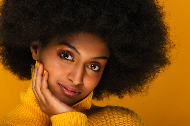 istock Beautiful afro woman 1183573255