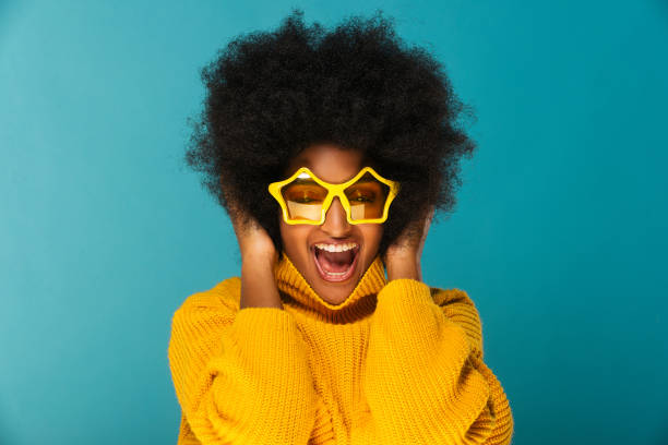 istock Beautiful afro woman 1183573826