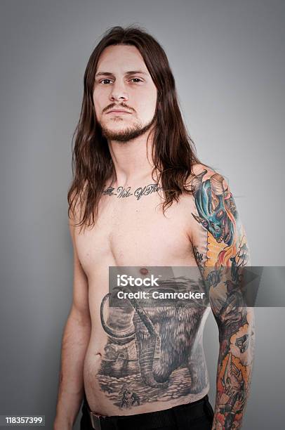 Metal Pesado Tatuaje Retrato Foto de stock y más banco de imágenes de Hombres - Hombres, Música rock, Adulto