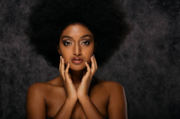istock Beautiful afro woman 1183574230