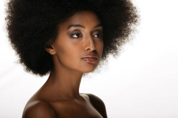 istock Beautiful afro woman 1183574344