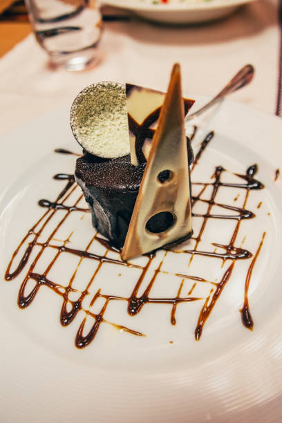 istock chocolate fondant from top view 1183587644