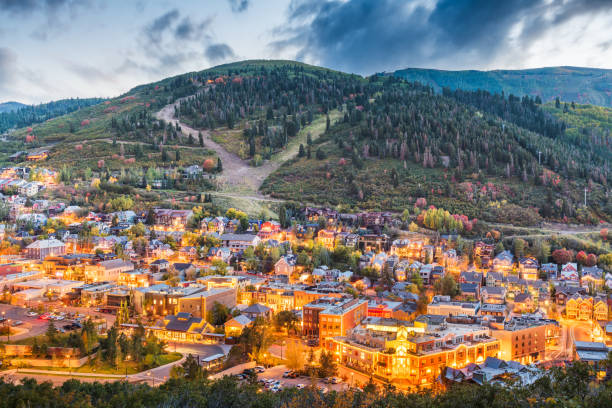 park city (utah) - mountain range utah sky mountain stock-fotos und bilder