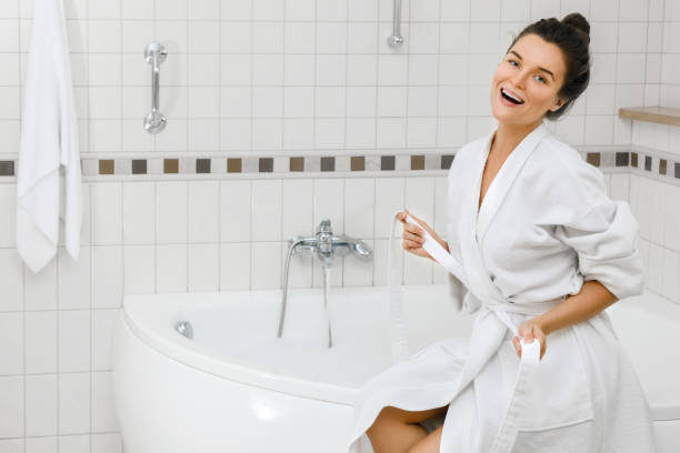 istock Woman is preparing to take a bath 1183600289