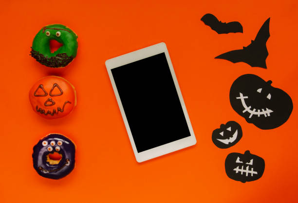 istock Trick or Treat 1183600625
