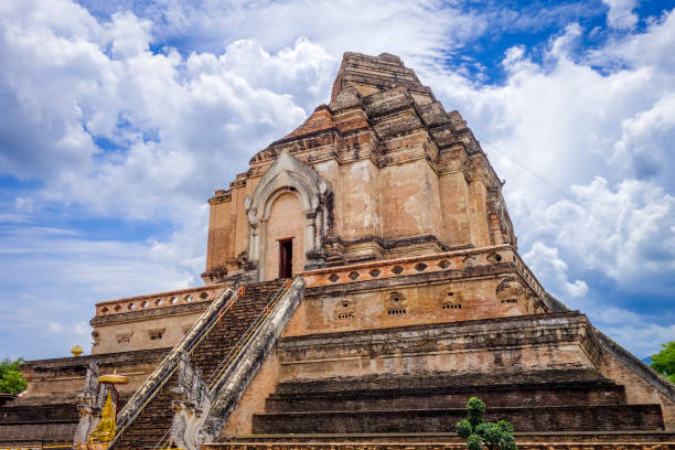 istock Wat Chedi Luang temple big Stupa, Chiang Mai, Thailand 1183601898