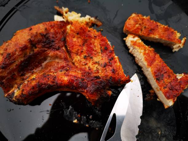 istock Cut the meat in the country 1183607930