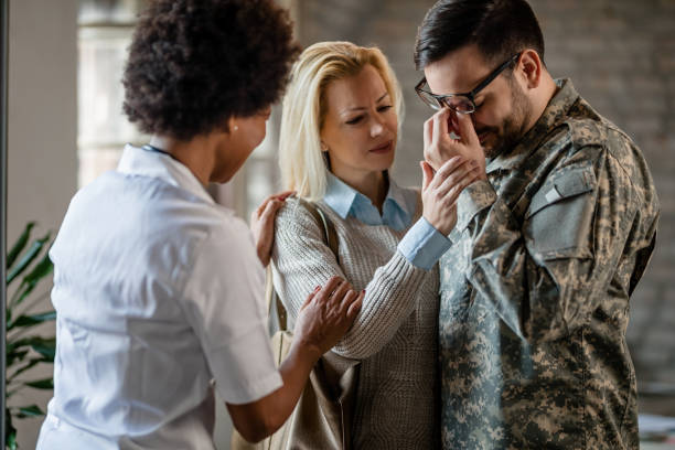 istock Don't worry, we'll get through this together! 1183619381