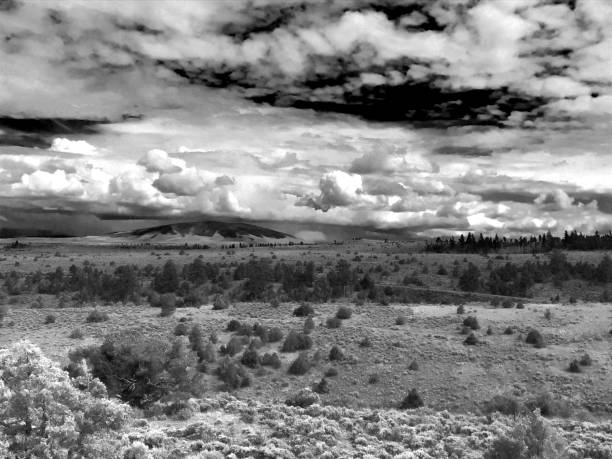 istock Sangre de Cristo Mountains in black and white 1183624899