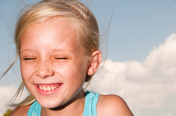 istock laughing little girl 118365843