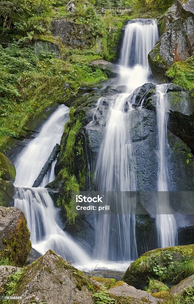 Triberg で夏の滝 - カラー画像のロイヤリティフリーストックフォト