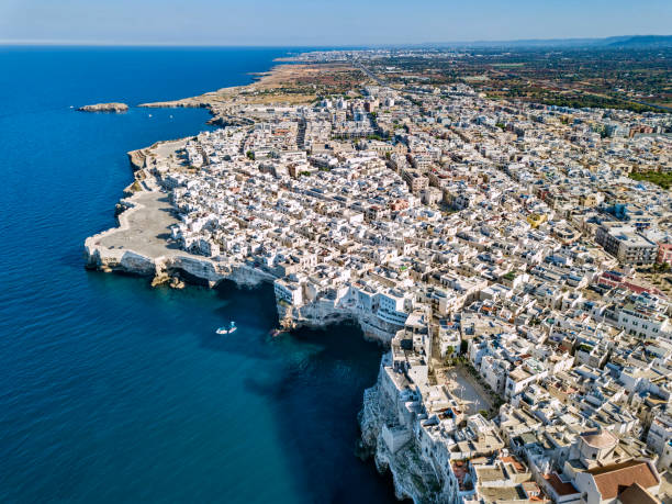 istock Polignano A Mare, Apulia, Italy 1183694785