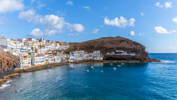 Landscape with Playa de Tufia Landscape with Playa de Tufia on Gran Canaria, Spain mirador stock pictures, royalty-free photos & images