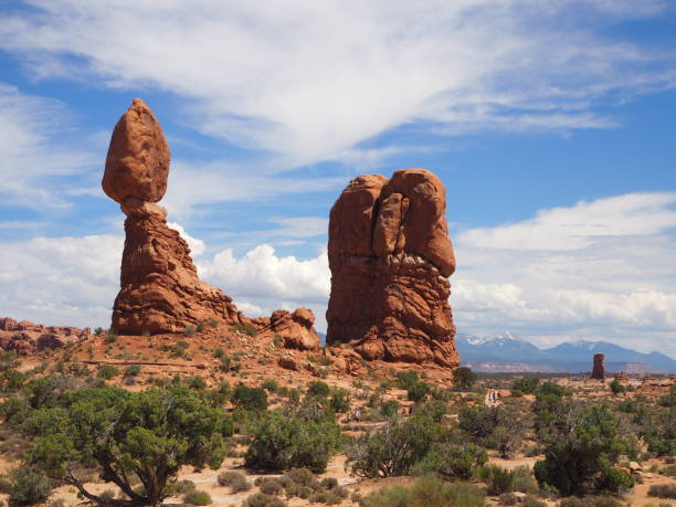 istock Balanced Rock, Arches National Park, Utah, USA 1183725814