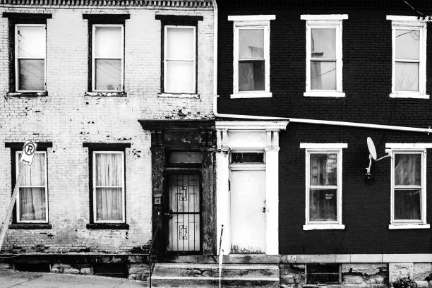 Inner city neighbourhood abandoned homes. Uptown Pittsburgh, Pennsylvania, USA
