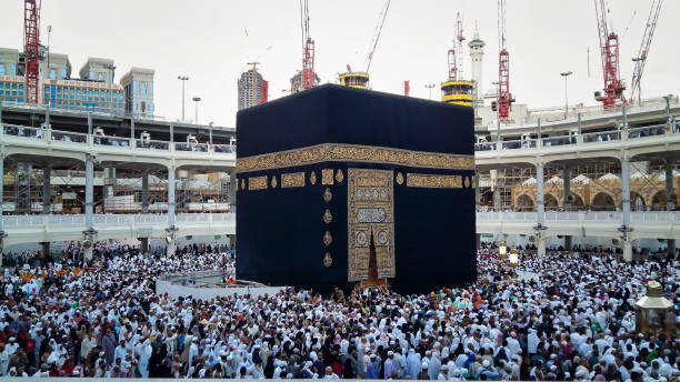 santa meca kaabah haga clic en la meca , arabia saudita mes del 2 de abril de 2019 - alquibla fotos fotografías e imágenes de stock